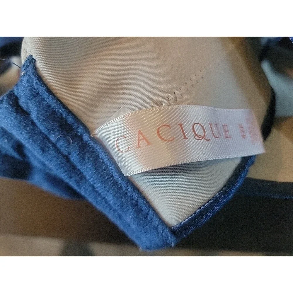 Cacique Blue Smooth Front Lace Back Closure Bra 42F‎ Underwire